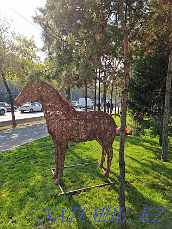 Horse sculpture. Almaty - photo 1