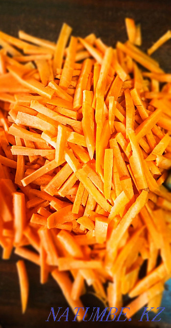 Продаём морковку нарезанное вручную для плова 1кг 300тг Алматы - изображение 2