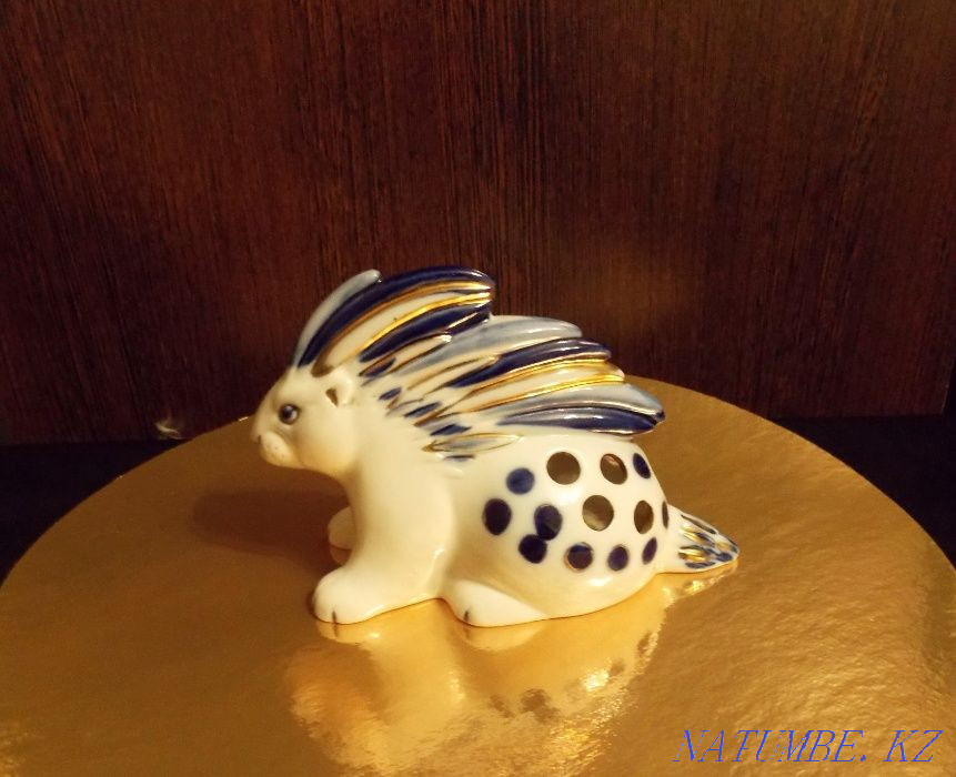 Дикобраз — фарфоровая карандашница Алматы - изображение 3