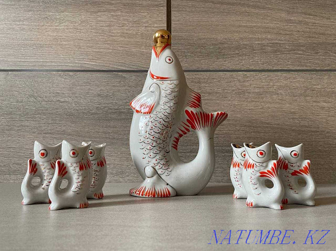 Porcelain set "Family of carp", USSR Almaty - photo 1