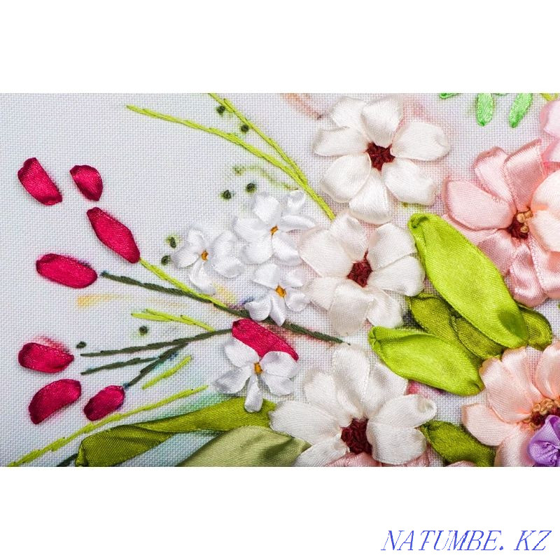 Picture 3d embroidery from ribbons still life of flowers 45x55 cm gift urgently Almaty - photo 2
