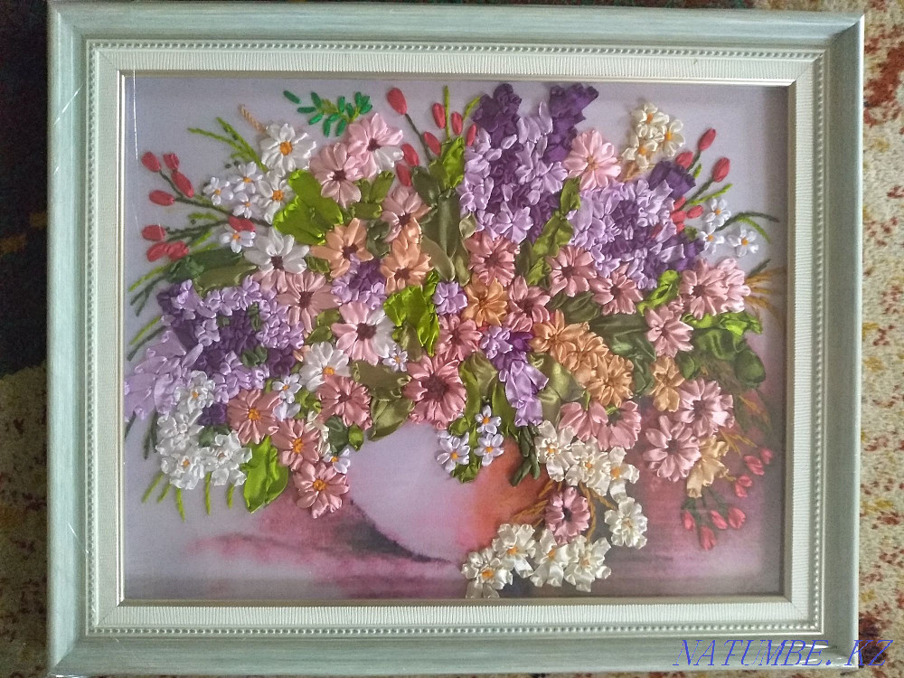 Picture 3d embroidery from ribbons still life of flowers 45x55 cm gift urgently Almaty - photo 6