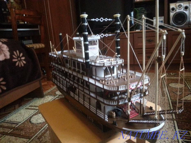 Handmade wooden model of the Mississippi 1870 ship for sale Almaty - photo 2