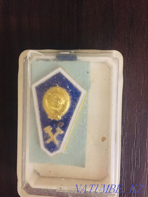 Значки СССР Алматы - изображение 3