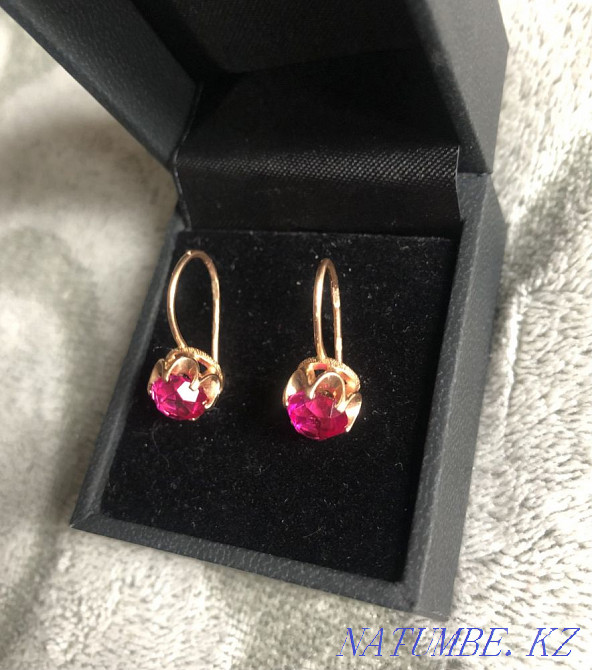 Золотые серьги с рубином СССР Алматы - изображение 1