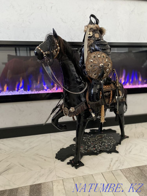 Кәдесый былғары ат  Алматы - изображение 2