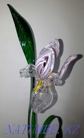 Vase and flower "Iris" art glass Almaty - photo 1