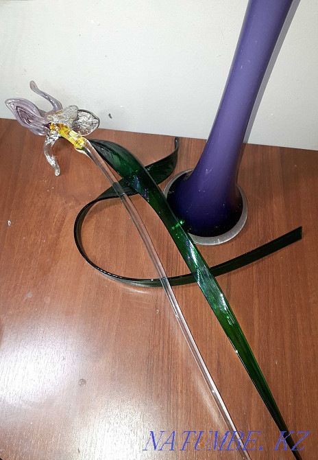 Vase and flower "Iris" art glass Almaty - photo 5
