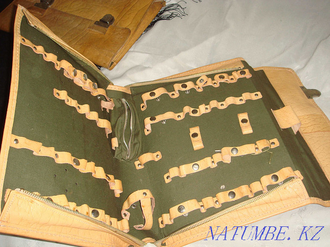 WICO Czechoslovakia vitage 1960 briefcase cowhide leather NEW with locks Almaty - photo 6