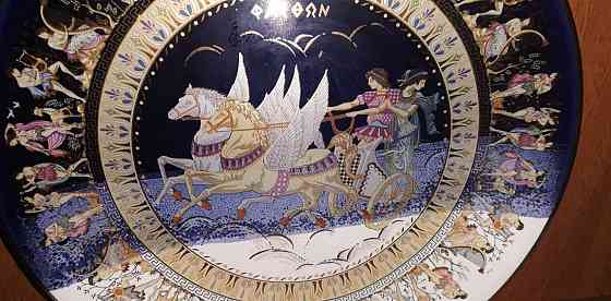 Продам сувенирную тарелку, покрыта 24 каратным золотом в отличном с. Almaty