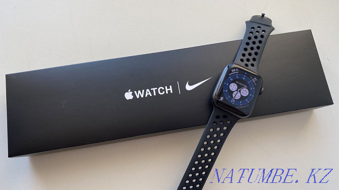 Apple watch SE 44 мм Nike Edition Усть-Каменогорск - изображение 1