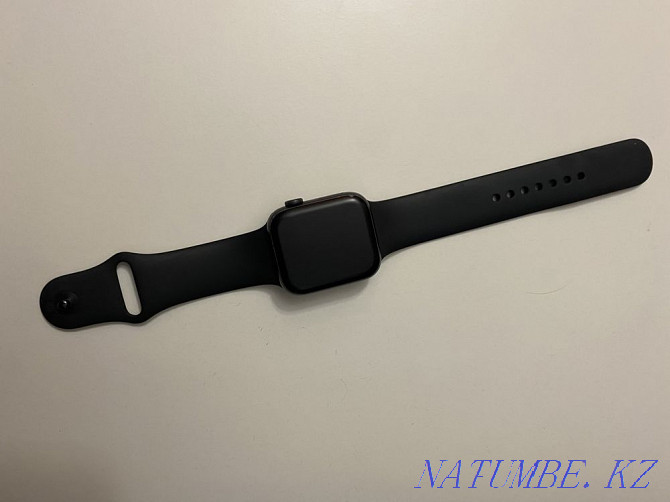 Apple Watch SE 44mm Space Gray Усть-Каменогорск - изображение 1