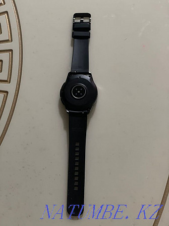 The Samsung Galaxy Watch is black. Ust-Kamenogorsk - photo 3