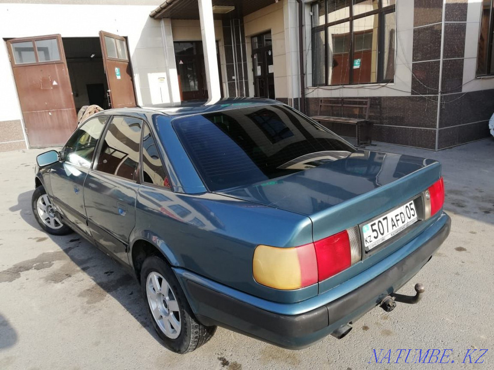 Audi 100  Алматы - изображение 2