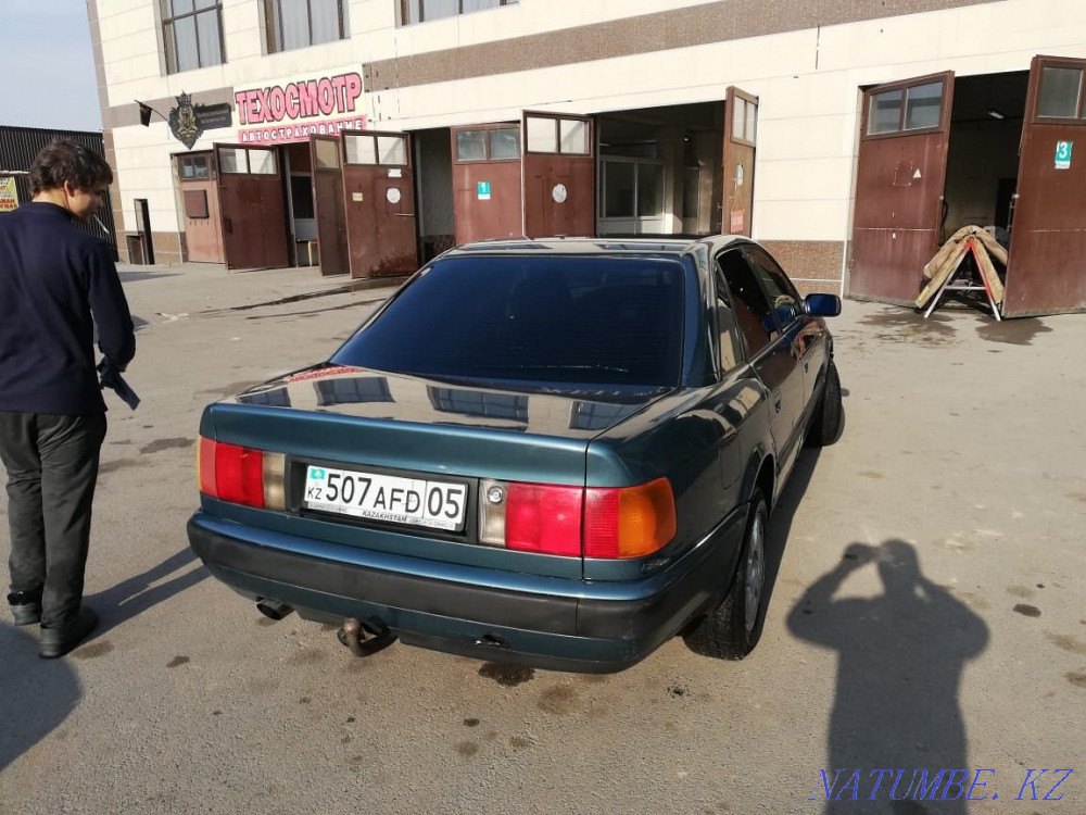 Audi 100  Алматы - изображение 3