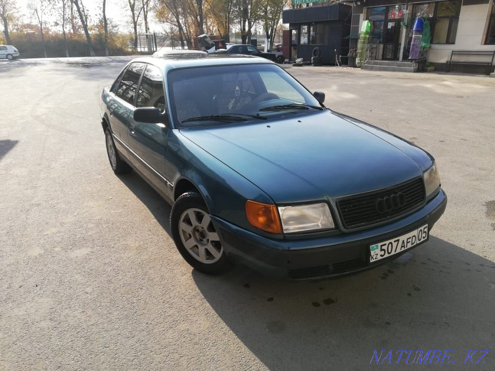 Audi 100  Алматы - изображение 1