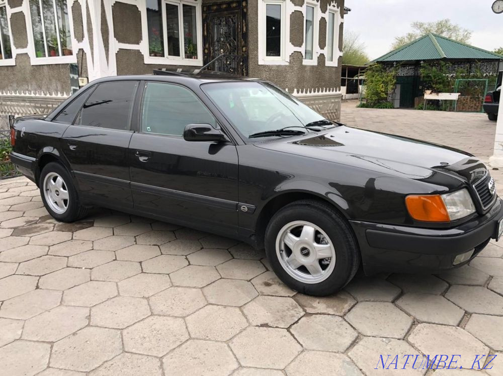 Audi 100  Алматы - изображение 1