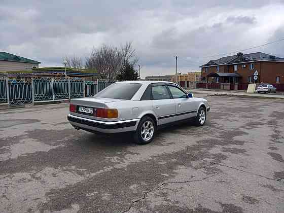 Audi 100    года Almaty