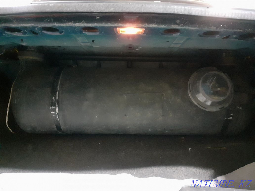 Audi 100    года Астана - изображение 2