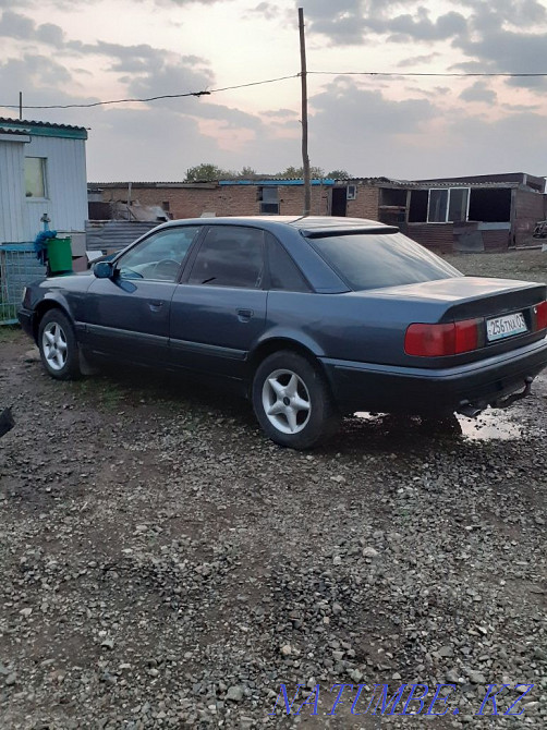Audi 100    года Астана - изображение 2