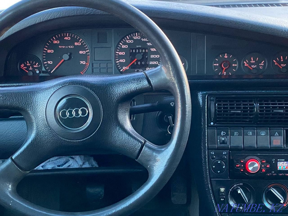 Audi 100    года Астана - изображение 4