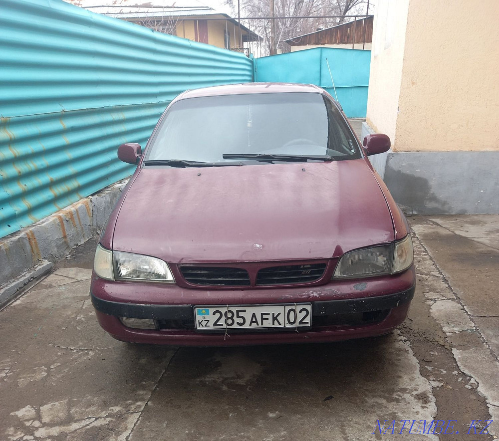 Toyota Carina E    года Алматы - изображение 1