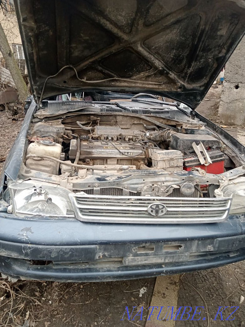 Toyota Carina E    года Алматы - изображение 1