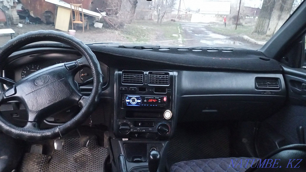 Toyota Carina E    года Алматы - изображение 3