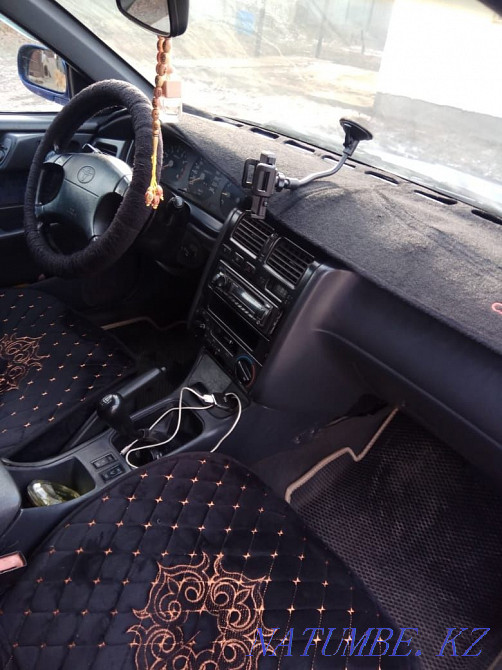 Toyota Carina E    year Almaty - photo 2