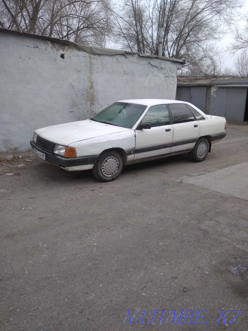 Audi 100    year Kapshagay - photo 1