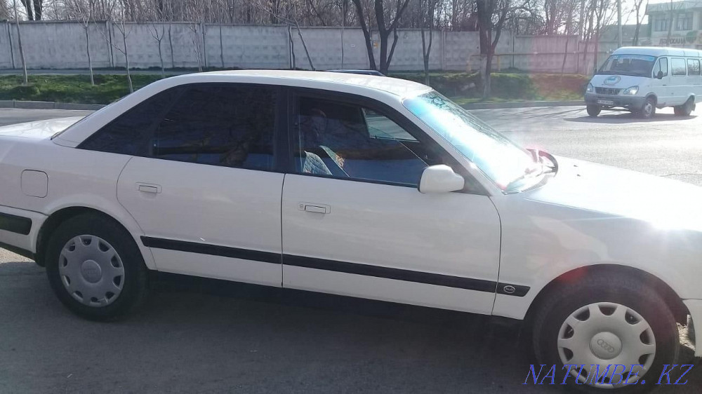 Audi 100    year Shymkent - photo 1