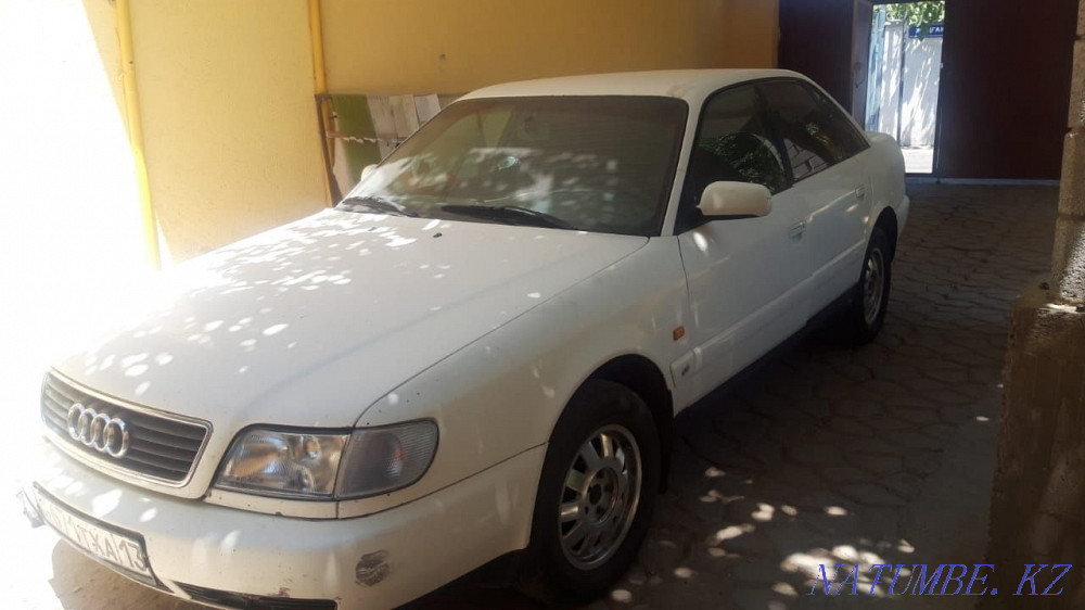 Audi 100    года Шымкент - изображение 1