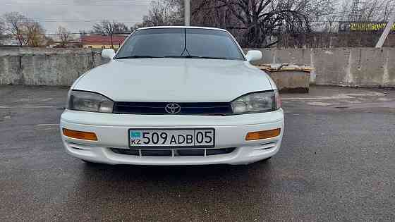 Toyota Camry    года  Алматы