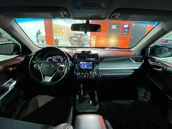 Toyota Camry    года  Алматы