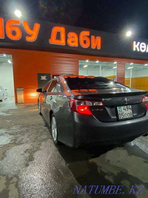 Жылдың Toyota Camry  Алматы - изображение 2