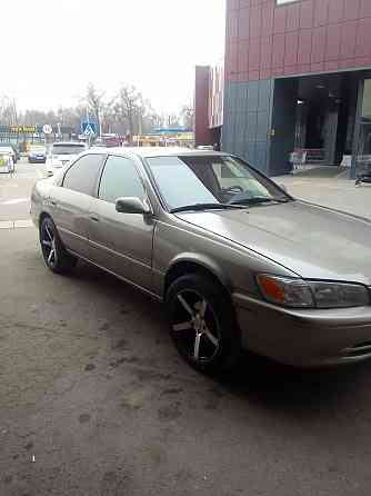 Toyota Camry    года  Алматы