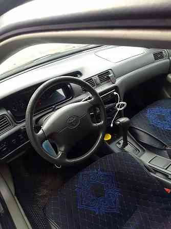 Toyota Camry    года  Алматы