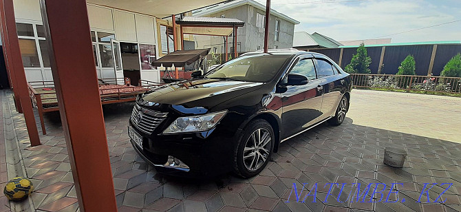 Жылдың Toyota Camry  Алматы - изображение 1