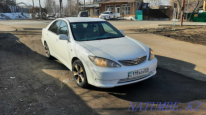 Жылдың Toyota Camry  Алматы - изображение 1