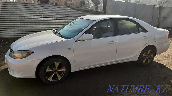 Жылдың Toyota Camry  Алматы - изображение 2