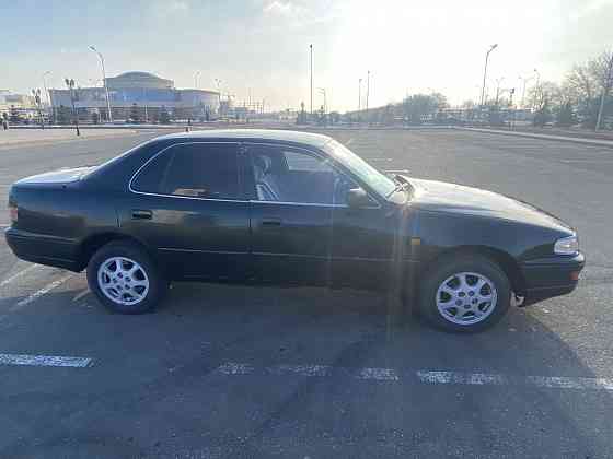 Toyota Camry    года  Алматы