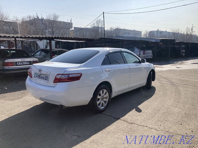Toyota Camry    года Алматы - изображение 3