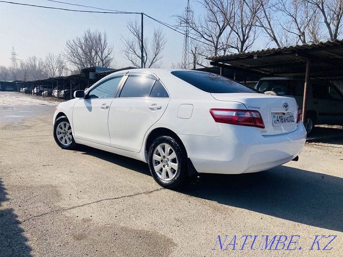 Toyota Camry    года Алматы - изображение 6