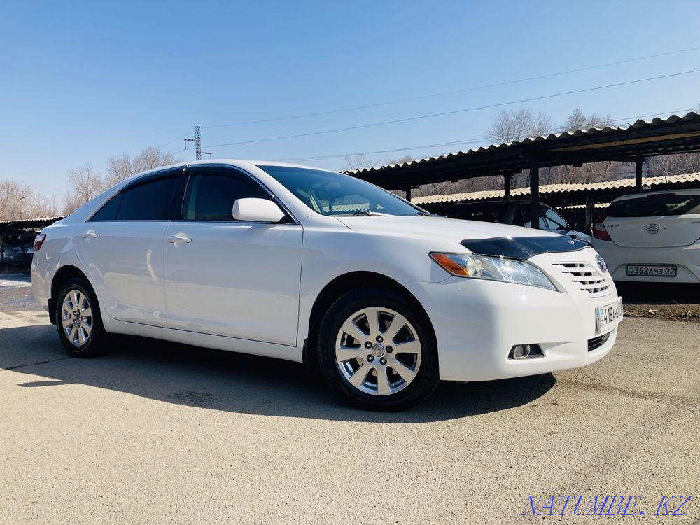 Жылдың Toyota Camry  Алматы - изображение 4