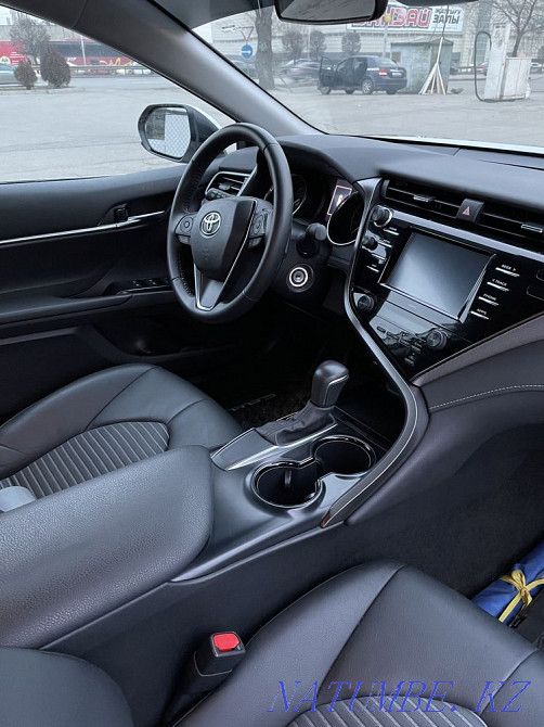 Жылдың Toyota Camry  Алматы - изображение 5