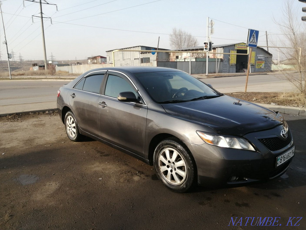Жылдың Toyota Camry  Алматы - изображение 2