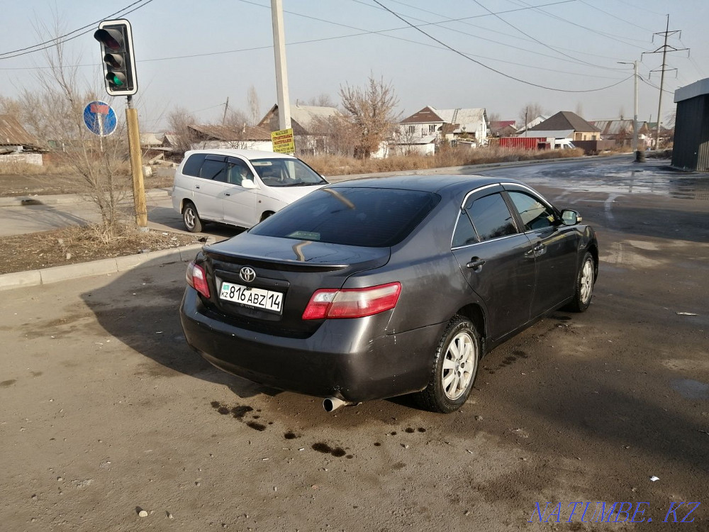 Жылдың Toyota Camry  Алматы - изображение 1