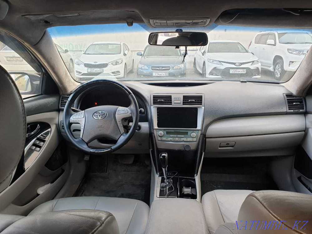Жылдың Toyota Camry  Алматы - изображение 8