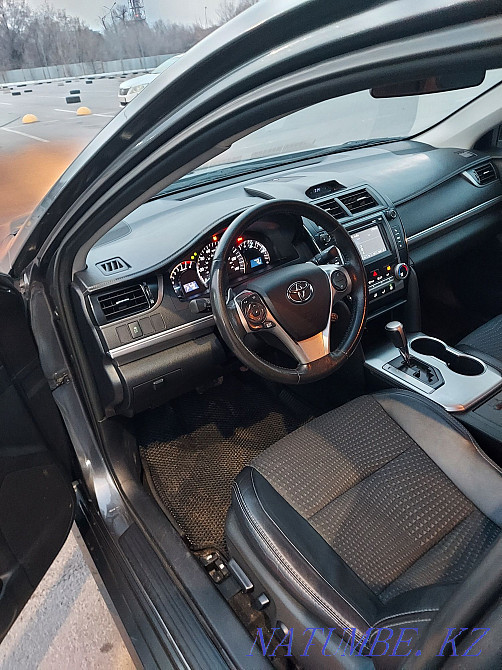 Жылдың Toyota Camry  Алматы - изображение 6