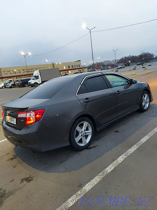 Жылдың Toyota Camry  Алматы - изображение 2